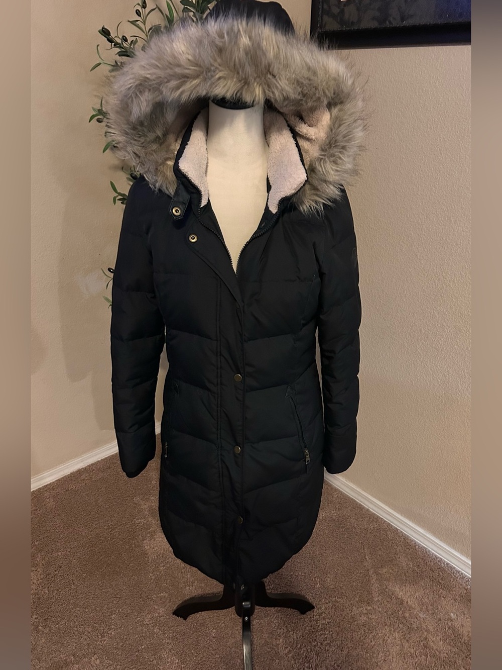 Lauren Ralph Lauren Long Black Puffer Coat Down Filled Faux Fur Detachable Hood